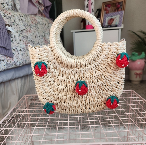 Strawberry Embellished Straw Tote Bag - Picture 1 of 4